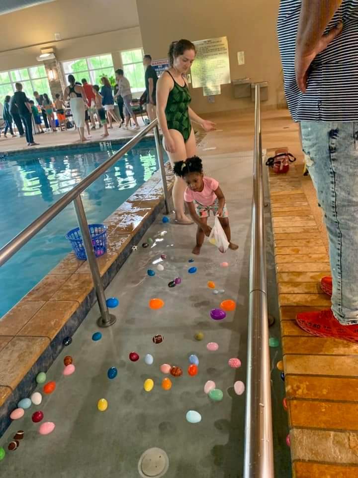 Brandon Wilde in the News! Underwater Easter Egg Hunt Brandon Wilde